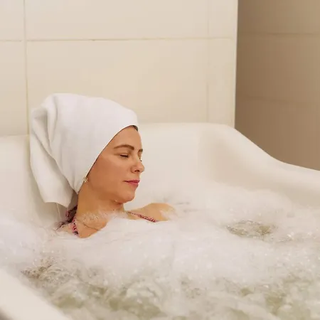 Chale Graal 4* Truskavets