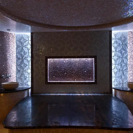 Chale Graal Hotel 4*